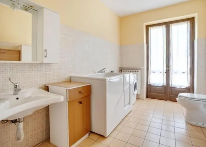 Villa Ciraldo In Monferrato Con Giardino Per 8 Persone Immersa Nel Verde Villa *